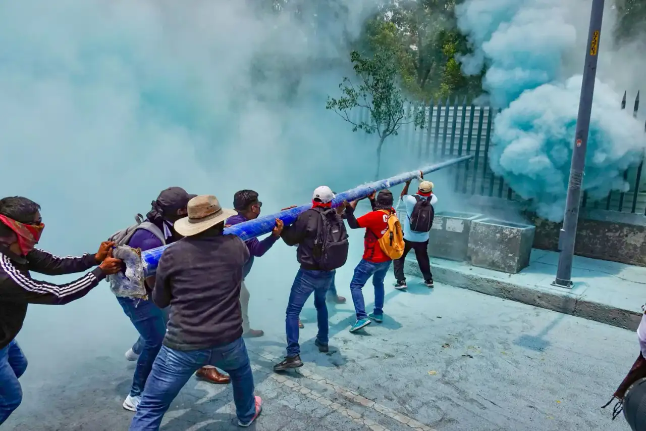 Imagen editorial de apoyo para la nota: CNTE perfila continuidad del plantón y mantiene presión en la capital