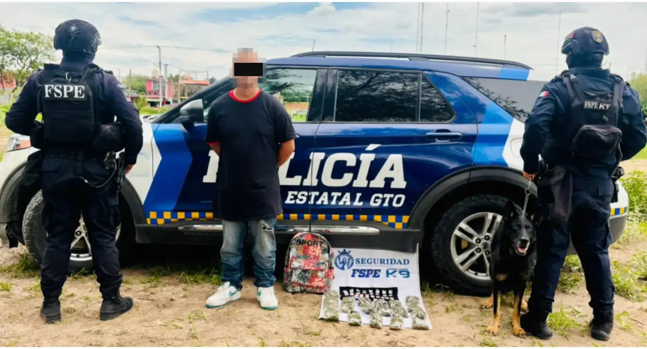 Oficial canino en operativo de la FSPE en Irapuato