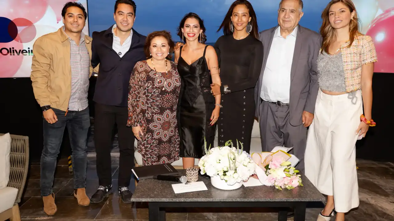 Evento de aniversario de De Oliveira & Asociados en Querétaro