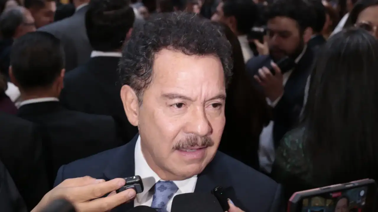 Sesión del Senado de la República durante el análisis de una reforma constitucional