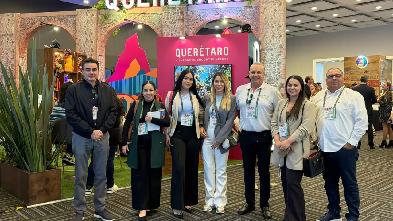 Delegación sinaloense durante su participación en un congreso nacional de turismo de reuniones