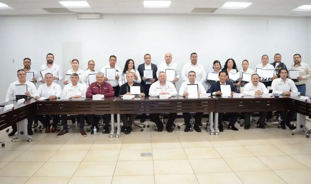 Firma de convenio entre UPV y planteles de educación media superior en Tamaulipas
