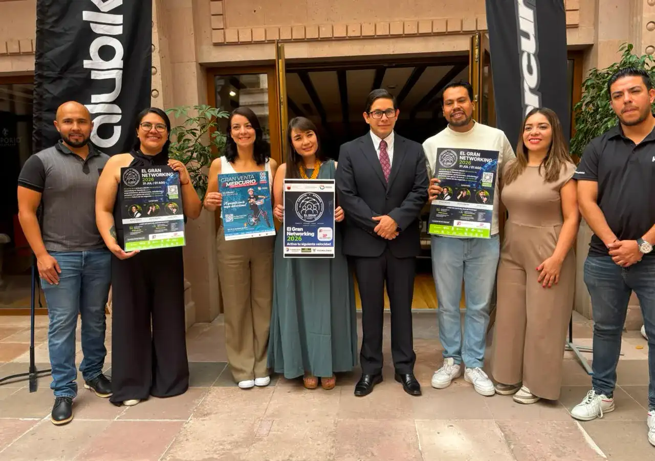 Jóvenes participantes en evento de networking en Zacatecas