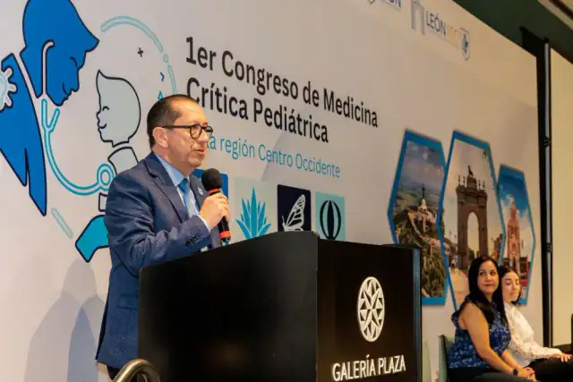 Secretario de Salud de Guanajuato en inauguración de congreso de medicina crítica pediátrica