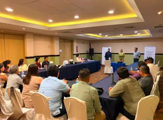 Taller de capacitación para trabajadores del agua en Baja California Sur