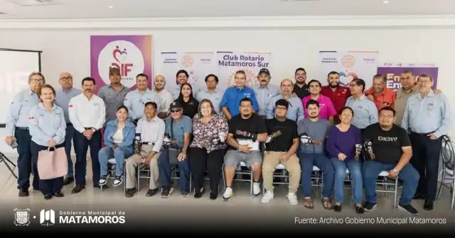 Entrega de prótesis funcionales en el CRI de Matamoros