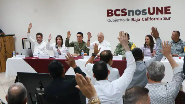 Reunión del Consejo Estatal de Protección Civil en Baja California Sur