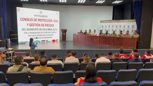 Sesión del Consejo Municipal de Protección Civil de Los Cabos