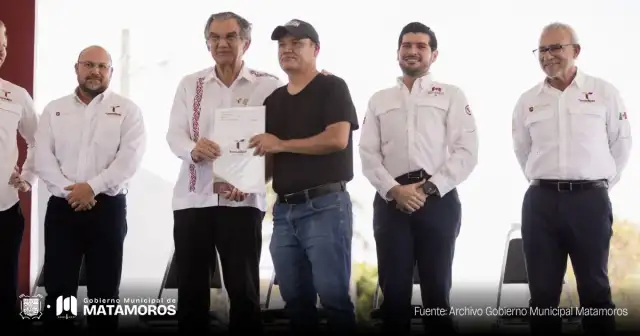 Avenida pavimentada con nuevos servicios en Matamoros, Tamaulipas