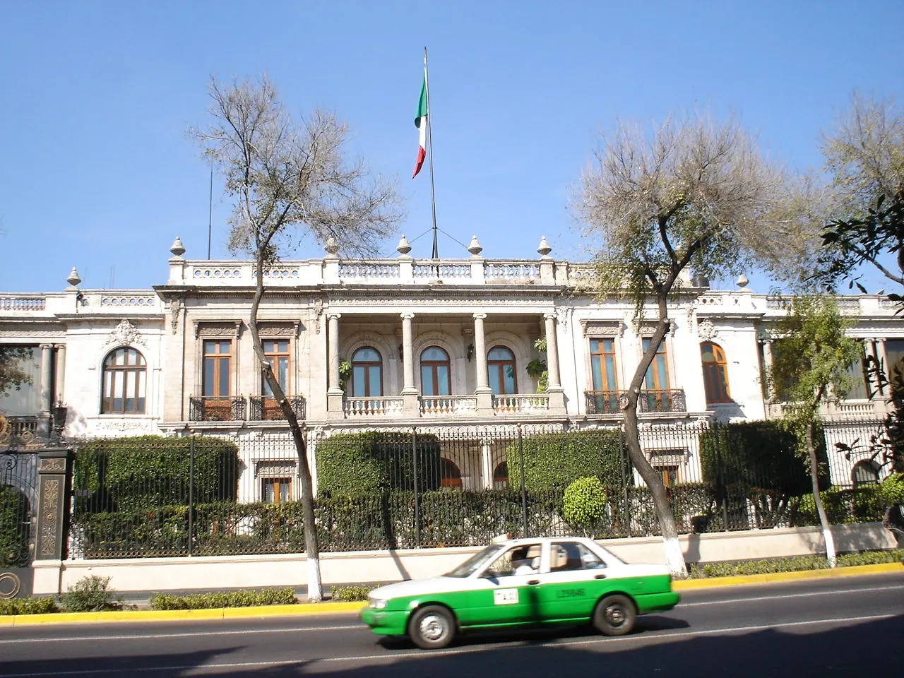 CNTE levanta protestas tras 19 días y pasa a fase de reorganización