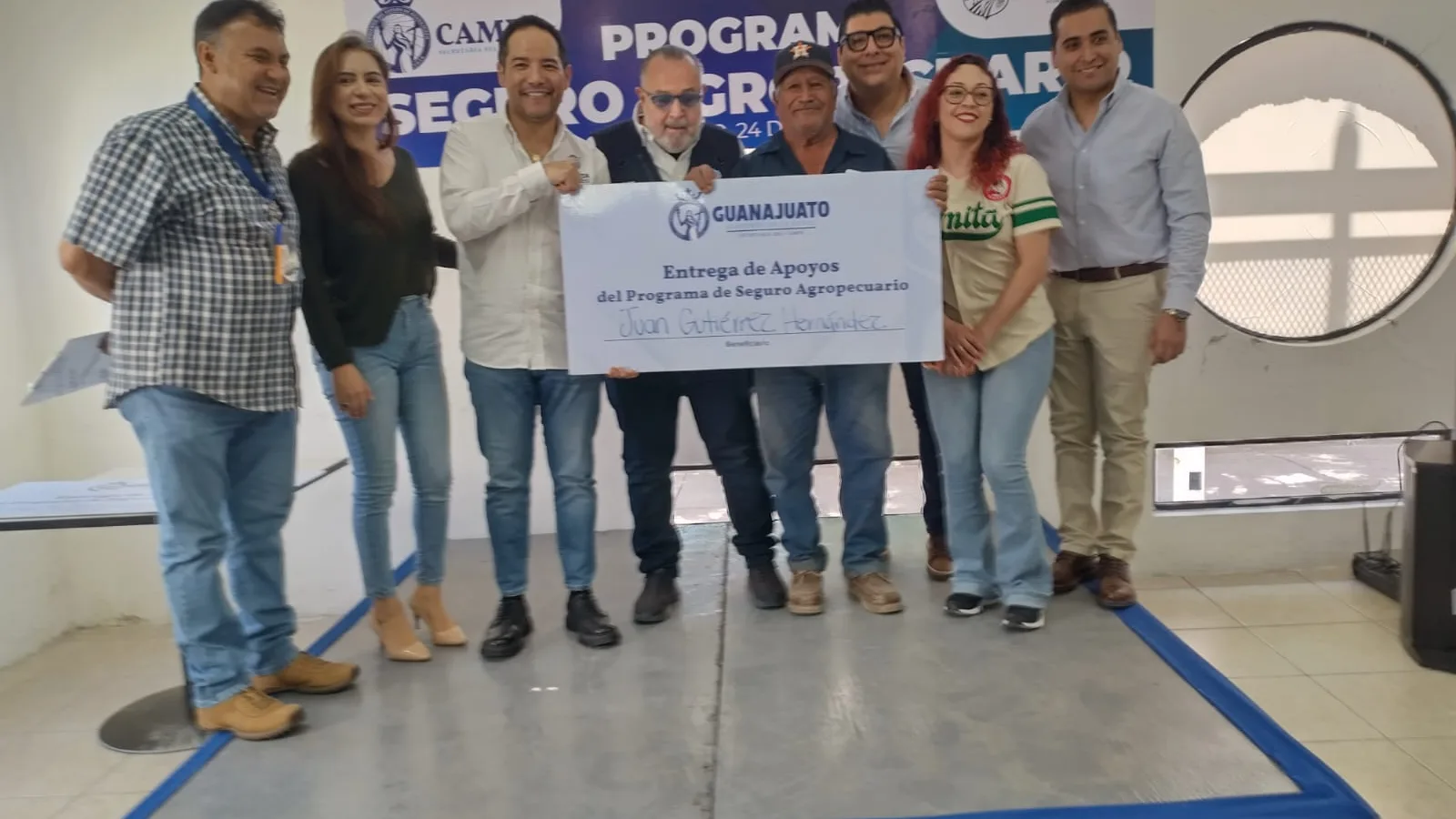 Campo agrícola dañado por granizo en Romita, Guanajuato.