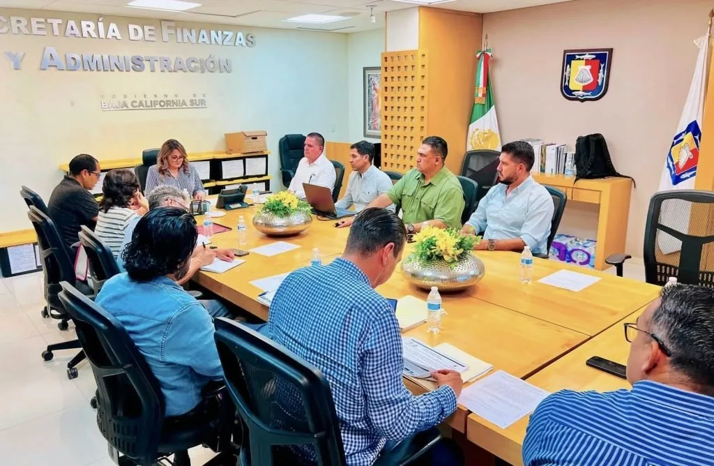 Aprueban informe trimestral y ajustan plan de trabajo para preservar playas en Los Cabos