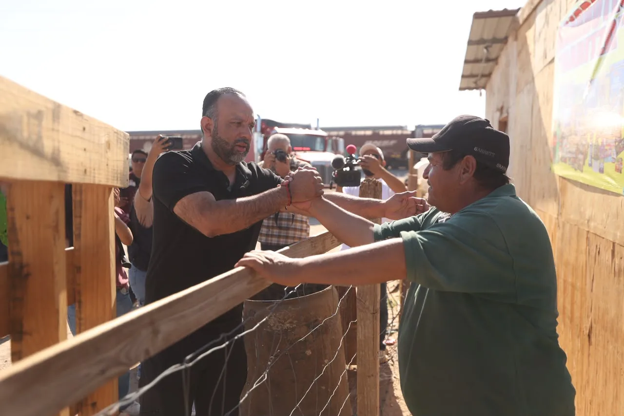 Arranca Cruzada por el Agua en surponiente de Juárez; atenderá 20 colonias con pipas gratuitas