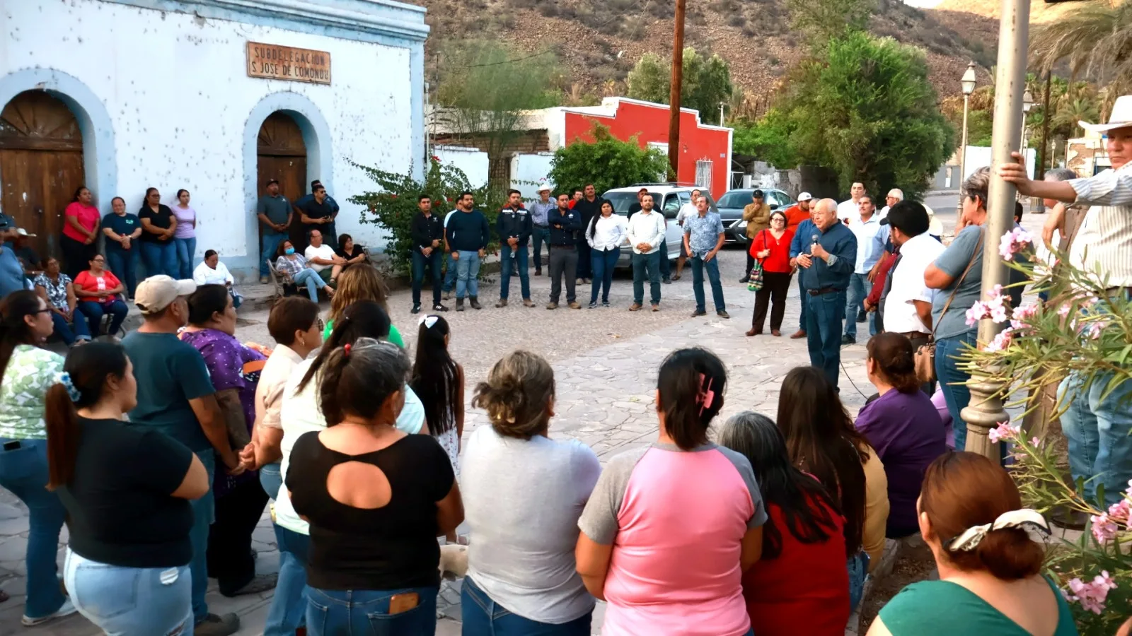 Arranca reconstrucción de viviendas en San José de Comondú tras incendio de julio