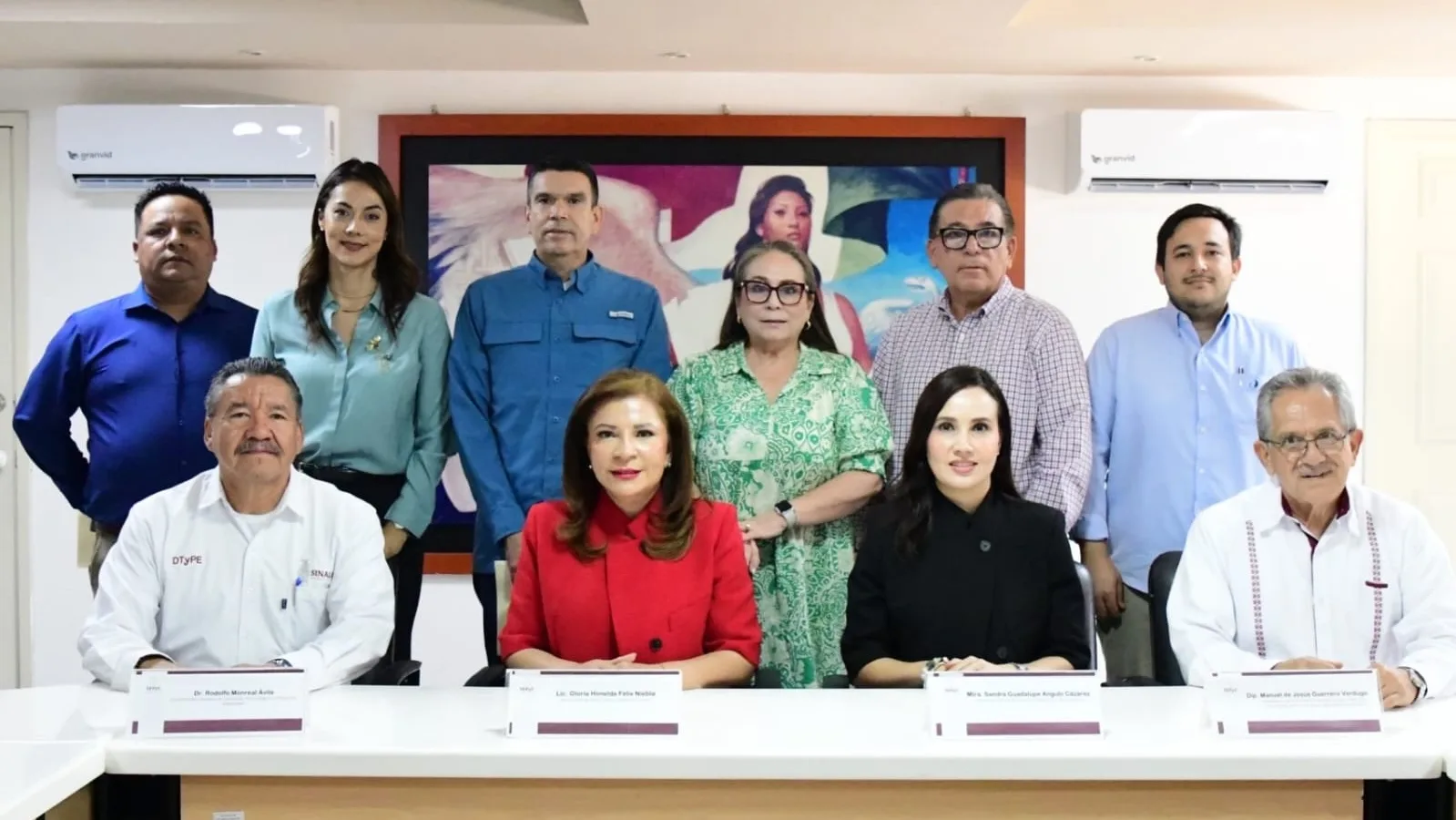 Autorizan más de mil centros de canje para uniformes y útiles escolares en Sinaloa