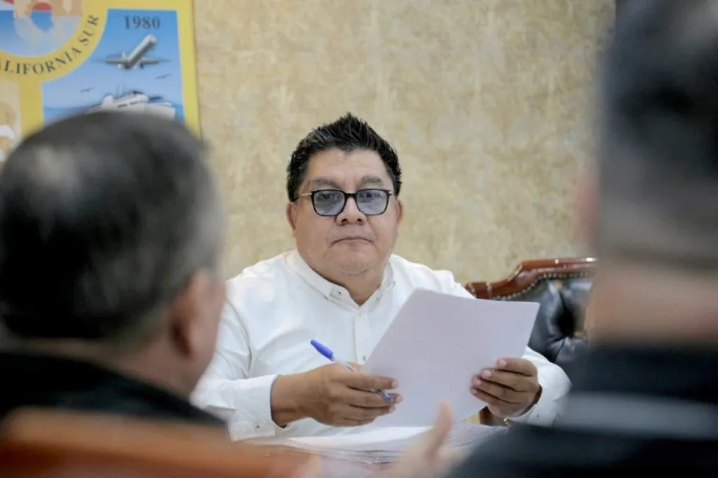 Ayuntamiento de Los Cabos atiende demandas de vivienda y agua de Antorcha Campesina