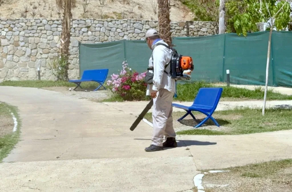 Ayuntamiento de Los Cabos refuerza mantenimiento de 211 áreas verdes con nuevo equipo