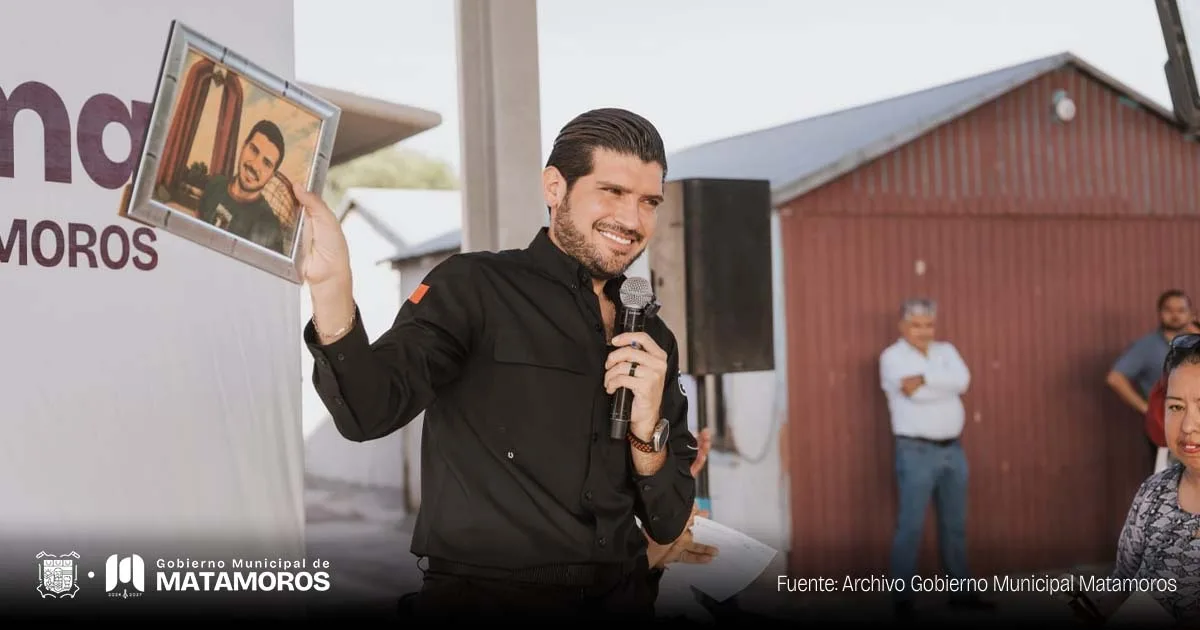 Beto Granados atiende demandas vecinales en Fidel Velázquez II; anuncia tres obras