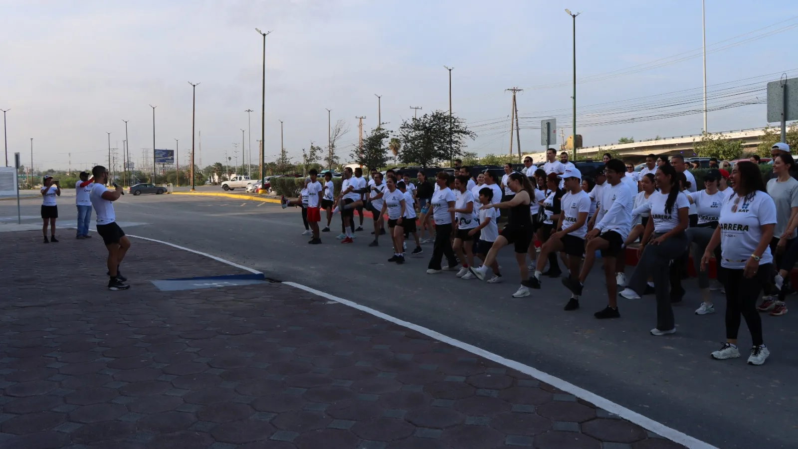 Con apoyo municipal, se corre la 29ª Carrera Familiar del SAT en Reynosa