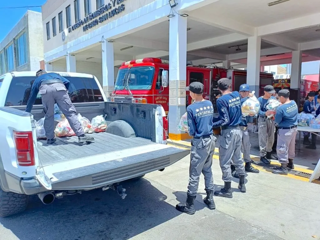 Desde Los Cabos envían primeras 102 despensas a damnificados por incendio en Comondú