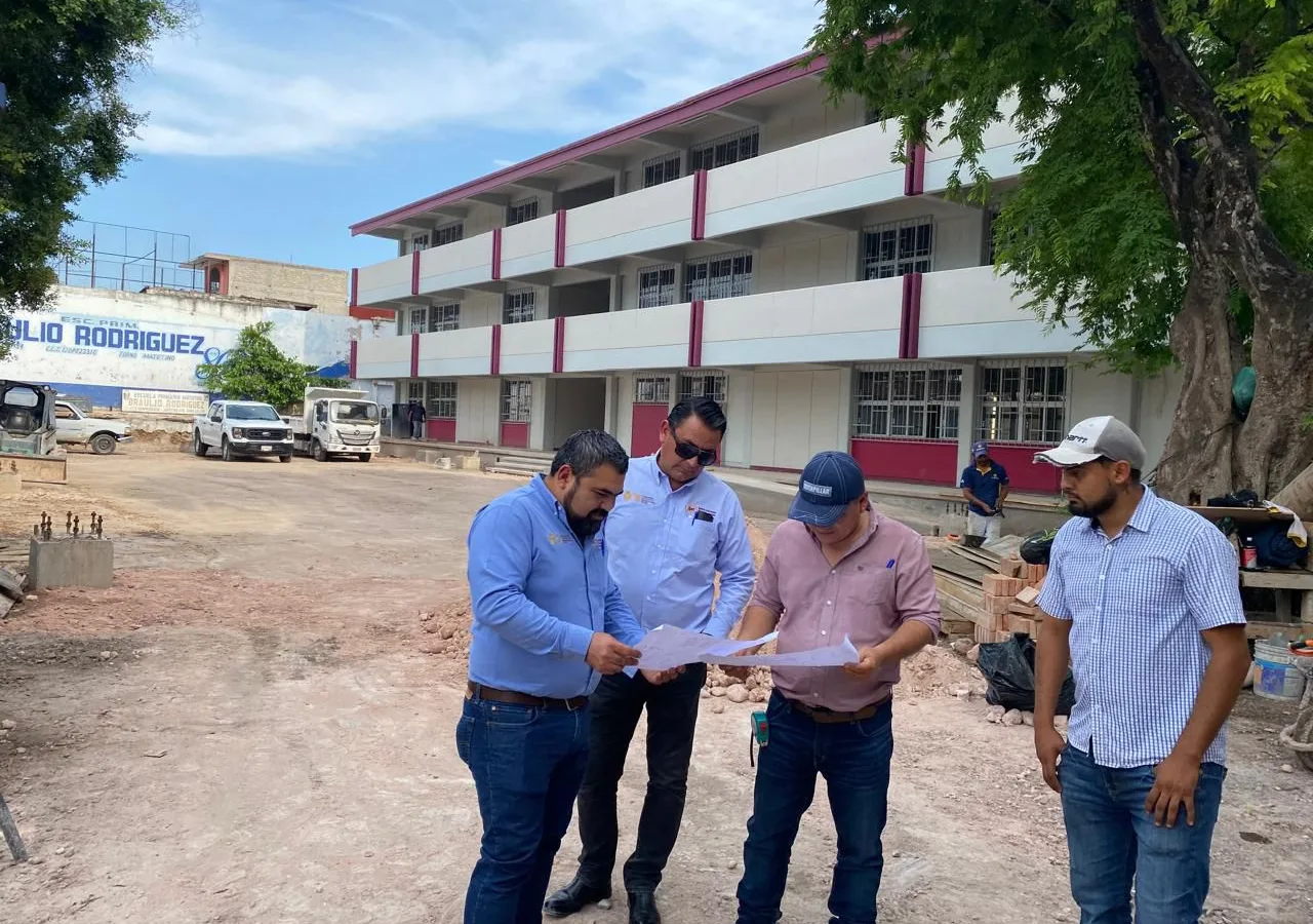 Destina IGIFE 3.6 mdp para mejorar primaria Braulio Rodríguez en Iguala