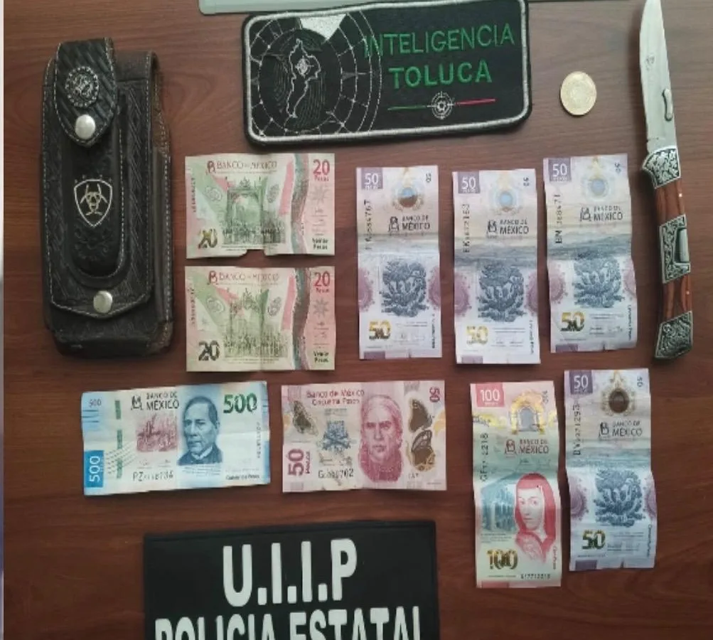 Detienen en Toluca a dos presuntos extorsionadores de comerciantes en San Pablo Autopan