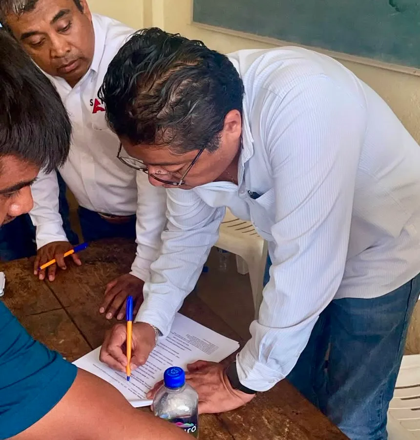 Diálogo en Guerrero logra liberación de funcionarios retenidos en San Luis Acatlán