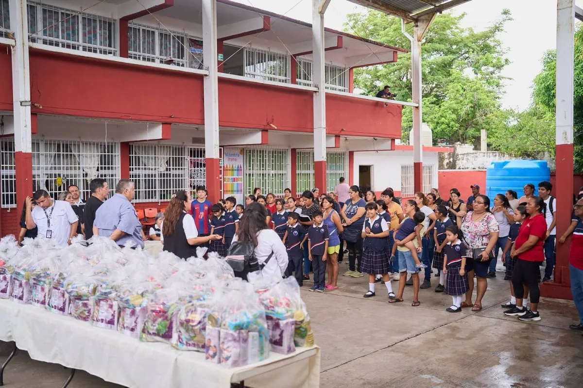 Distribuye DIF Tamaulipas 105 mil dotaciones alimentarias a estudiantes durante vacaciones