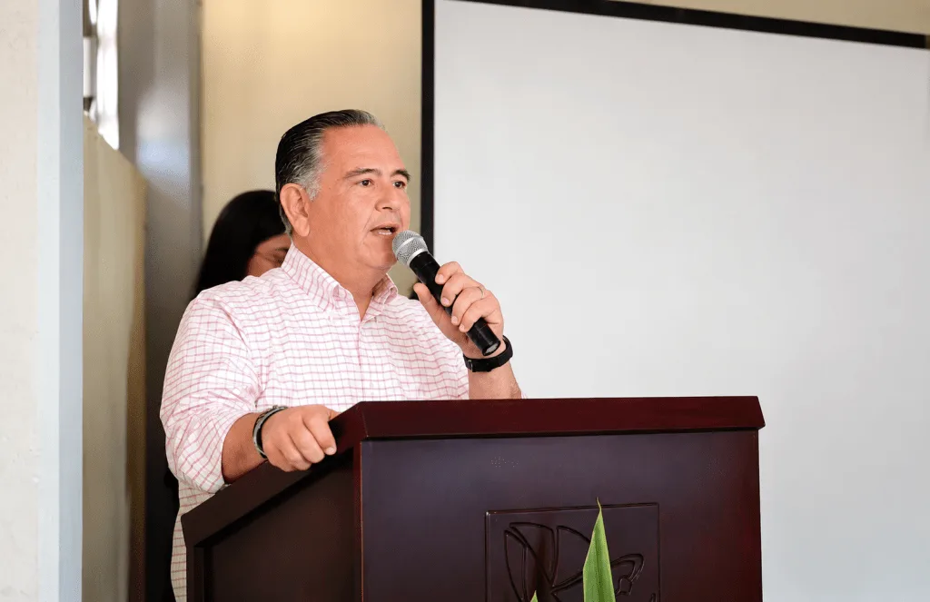 En Los Cabos, 57 calles pavimentadas y 600 viviendas transforman colonias
