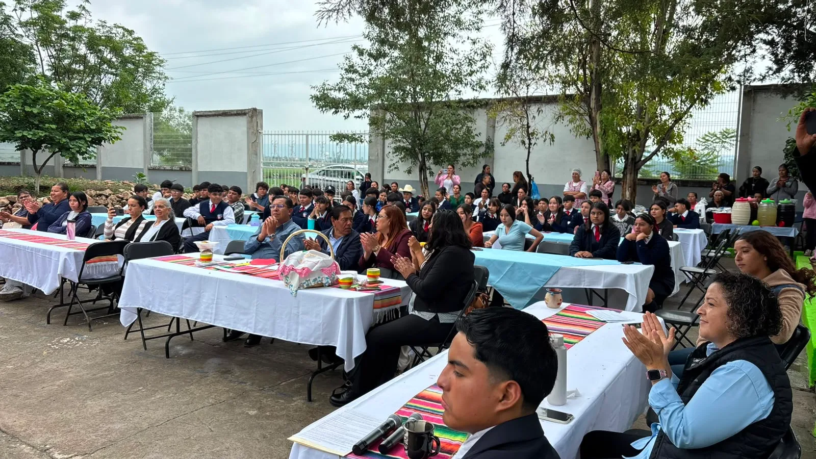 Feria escolar en Guanajuato muestra proyectos estudiantiles contra la desinformación