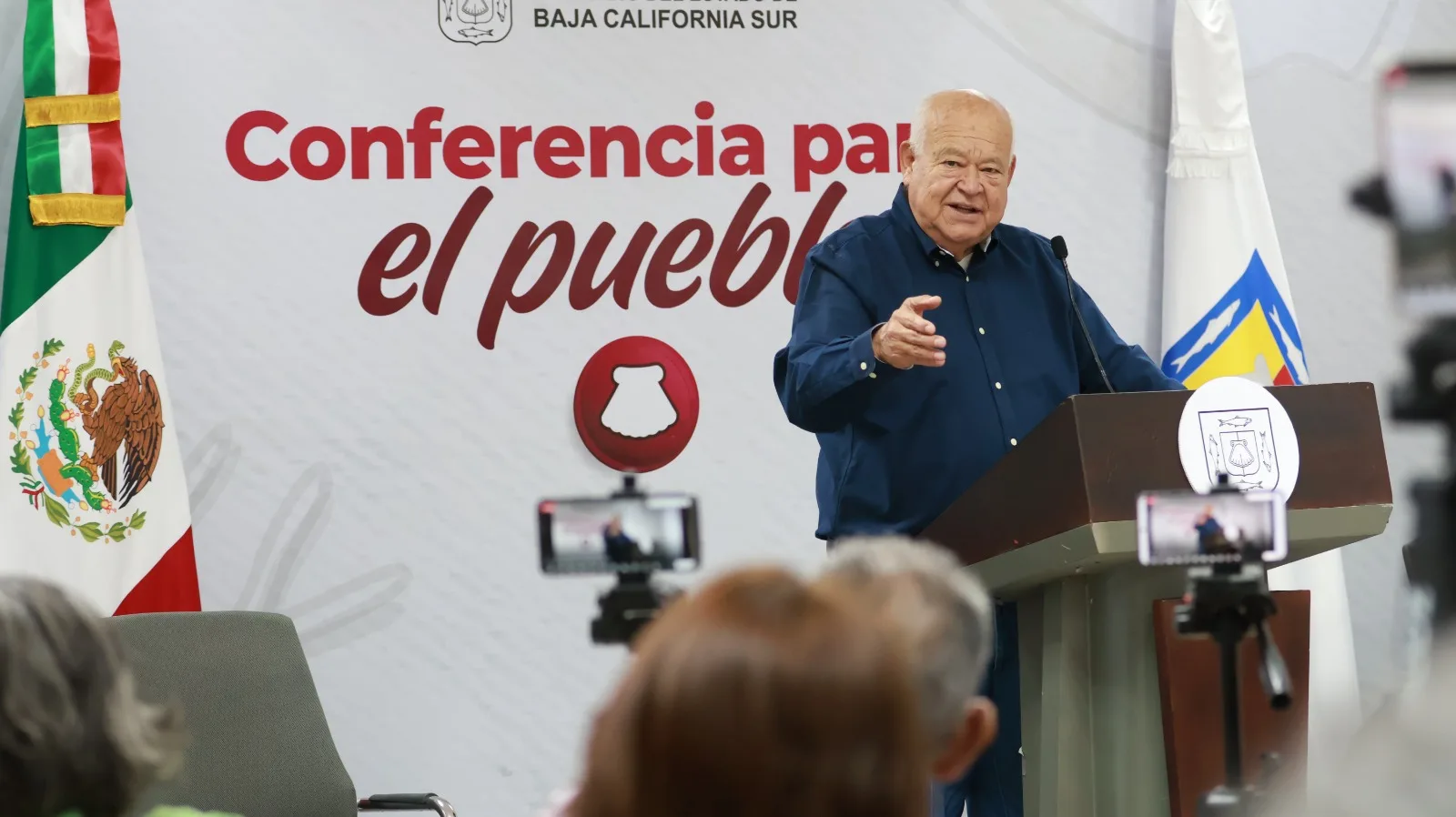Gobernador de BCS destaca avances en cobertura educativa y entrega de becas