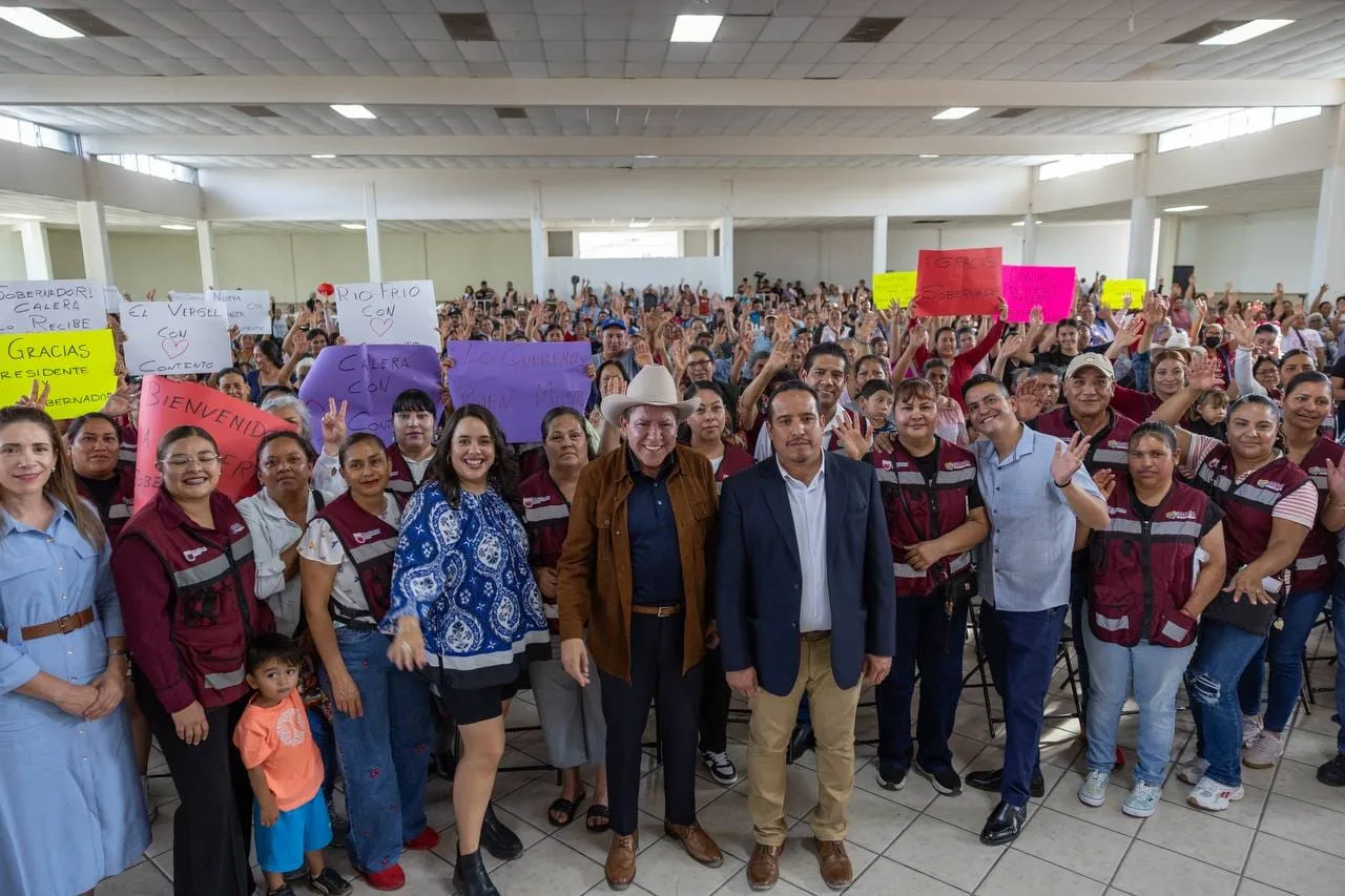 Gobernador de Zacatecas inicia entrega de despensas en Calera; anuncia obras viales
