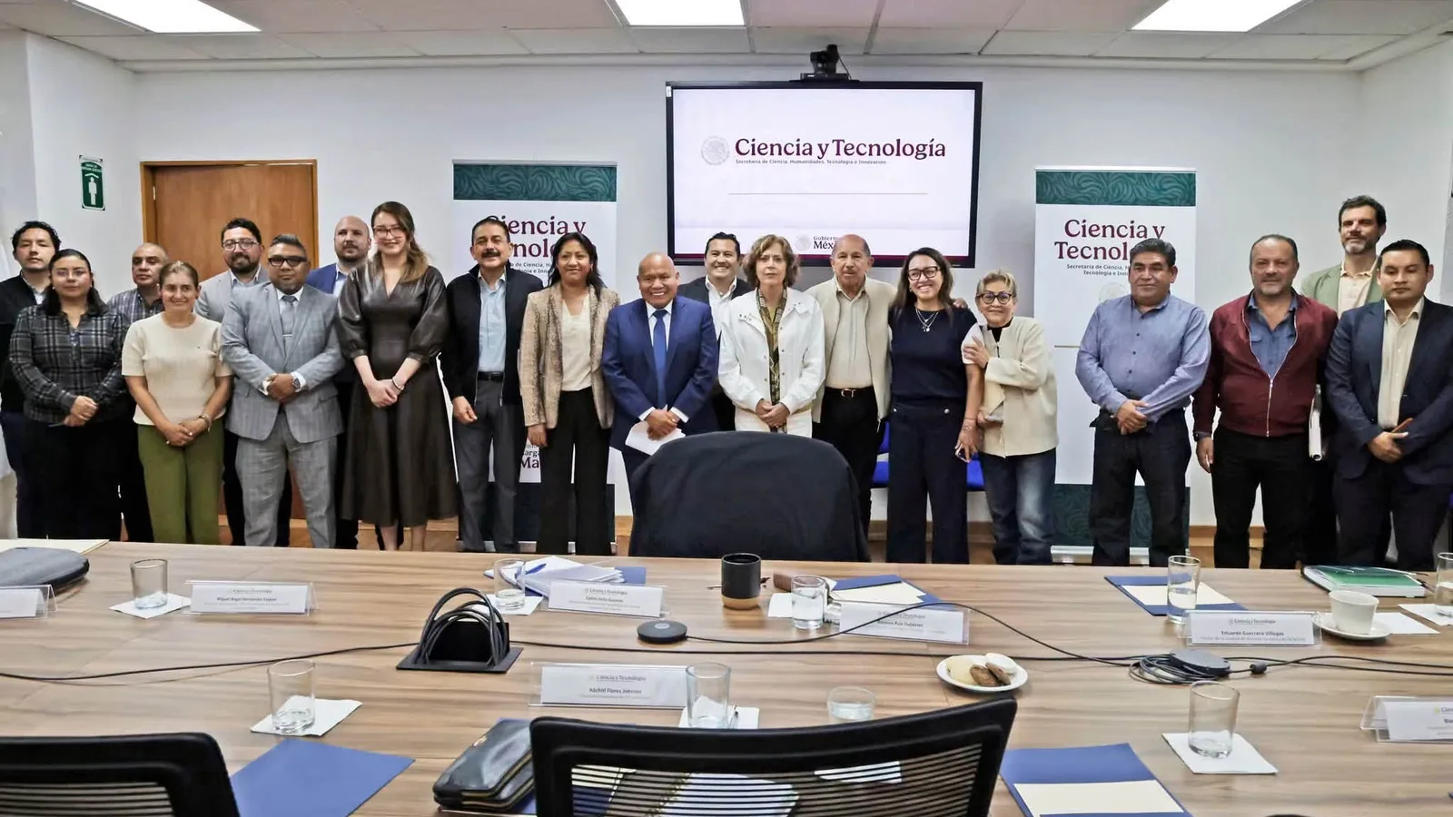 Gobierno de Chimalhuacán acelera plan educativo con becas y nuevas escuelas