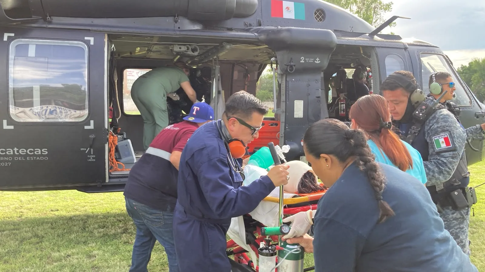 Helicóptero de SSP traslada a niña agredida a hospital especializado en Zacatecas