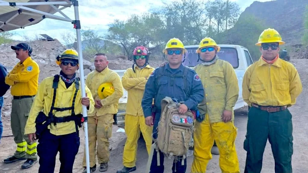 Incendio en Comondú: bomberos de Cabo San Lucas se suman a las labores de control