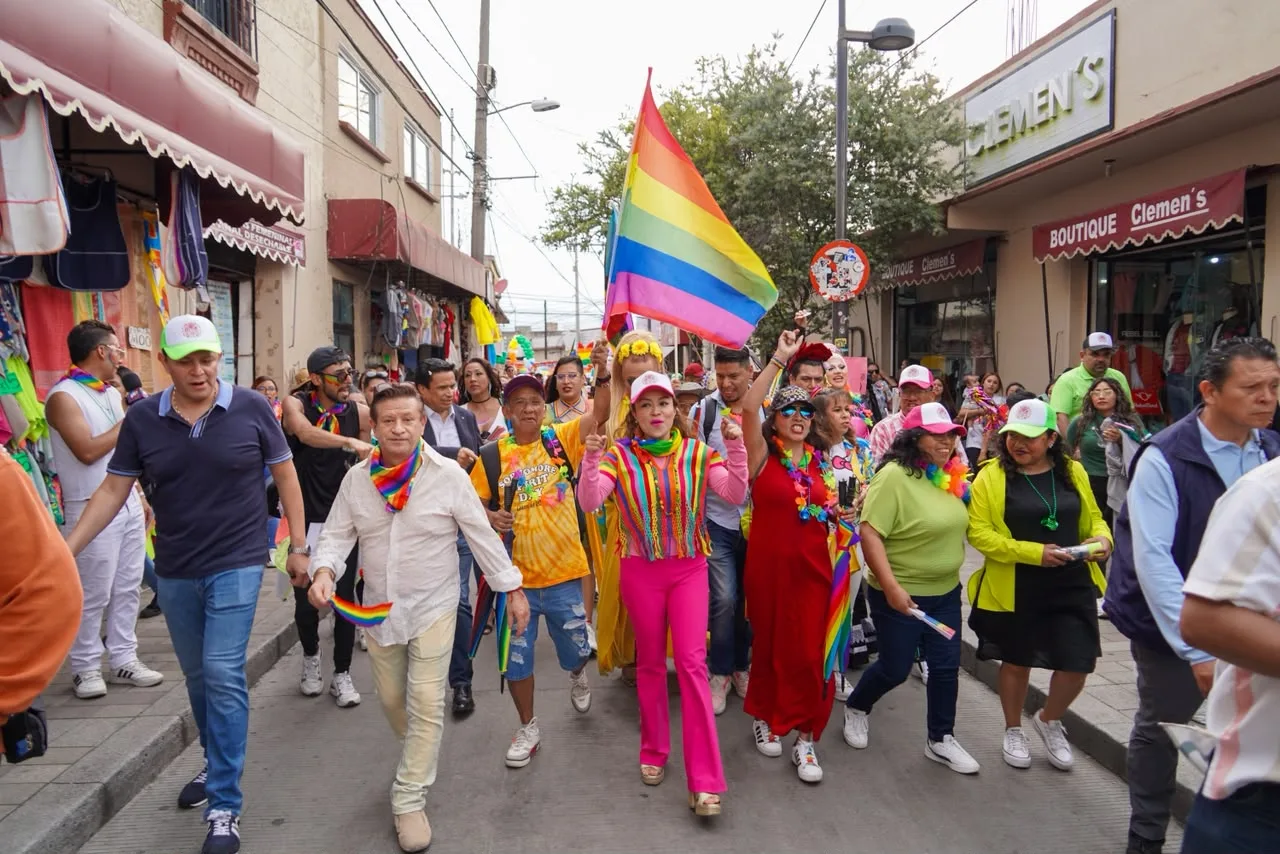 Marcha LGBT en Nicolás Romero recibe respaldo municipal; alcaldesa promete agenda conjunta
