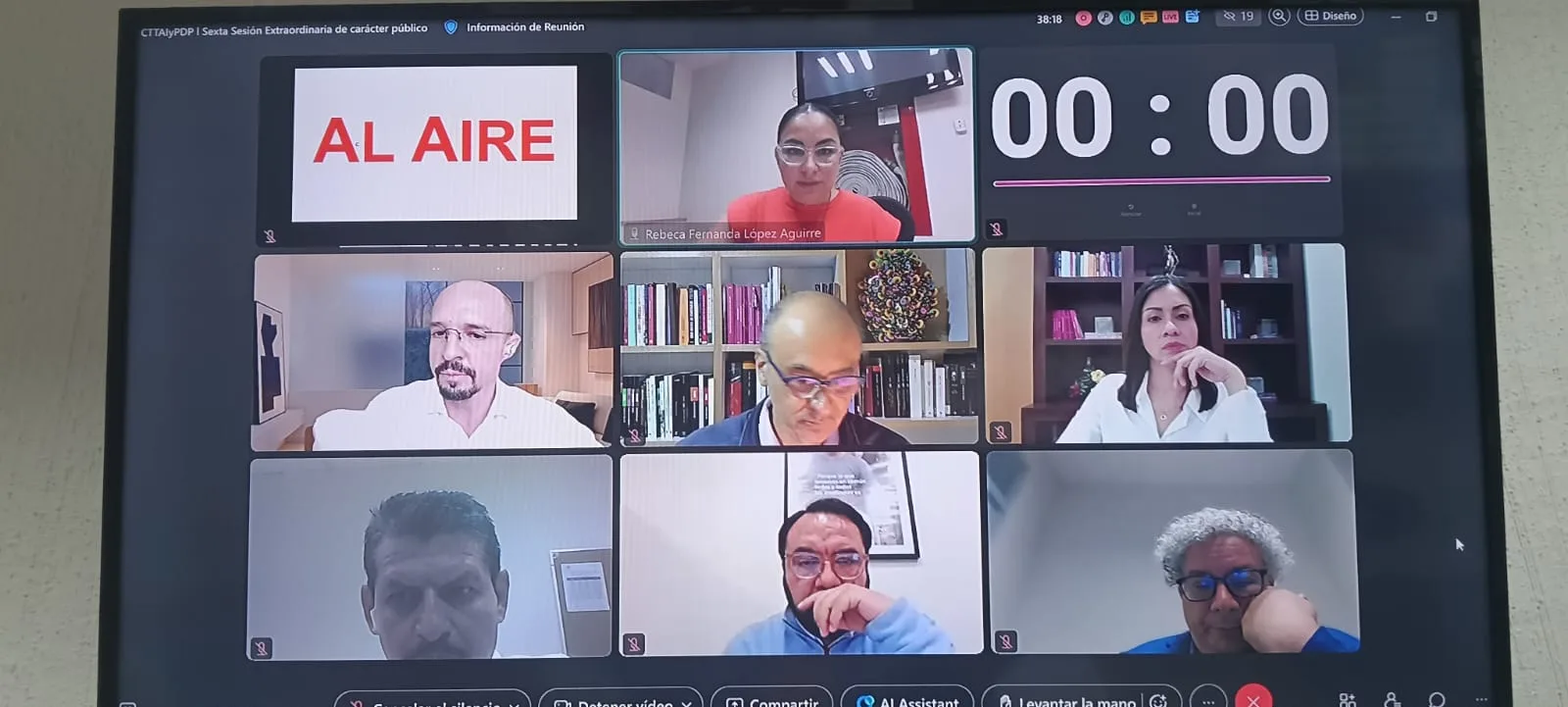 Morena, PAN, PRI y otros partidos alcanzan 100% de transparencia ante el INE
