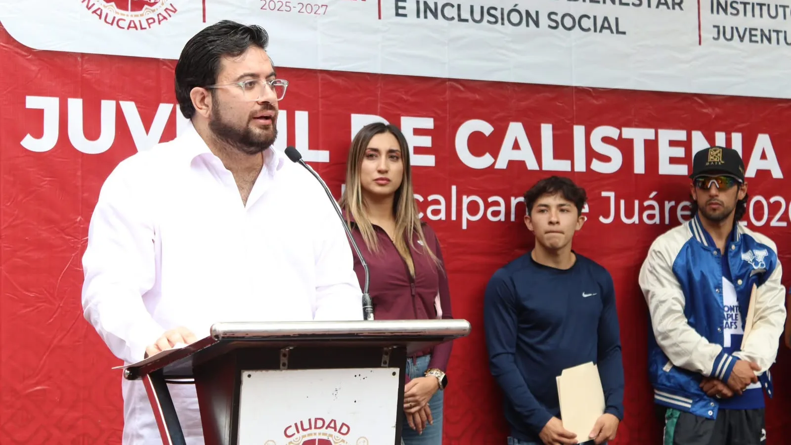 Naucalpan renueva zona de calistenia en el Parque Naucalli y organiza concurso juvenil