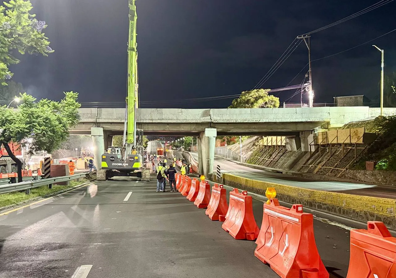 Obra ferroviaria reduce 21% flujo vehicular en Bernardo Quintana tras ajuste de carriles