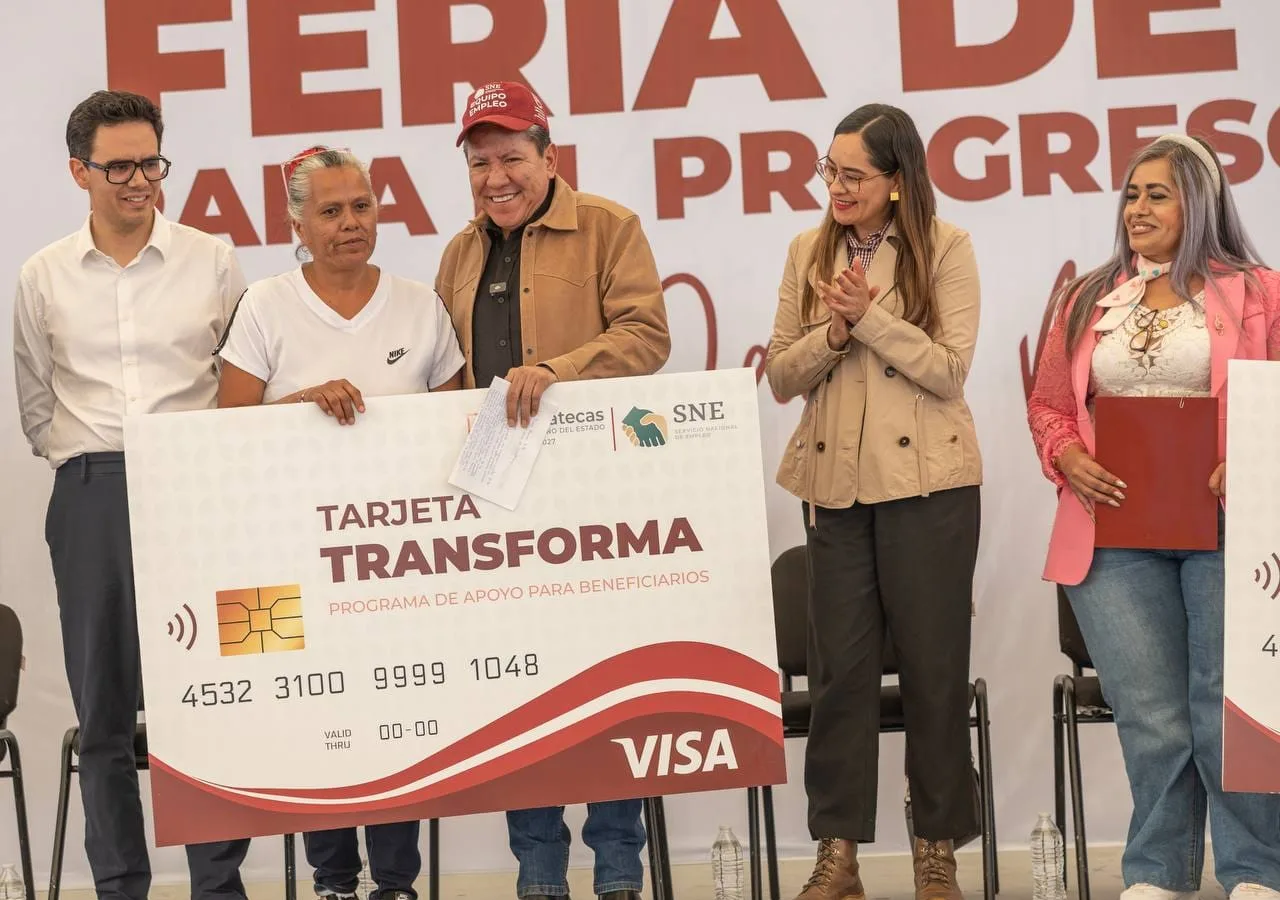 Ofrecen mil vacantes en feria del empleo en Zacatecas; apoyan a mujeres emprendedoras