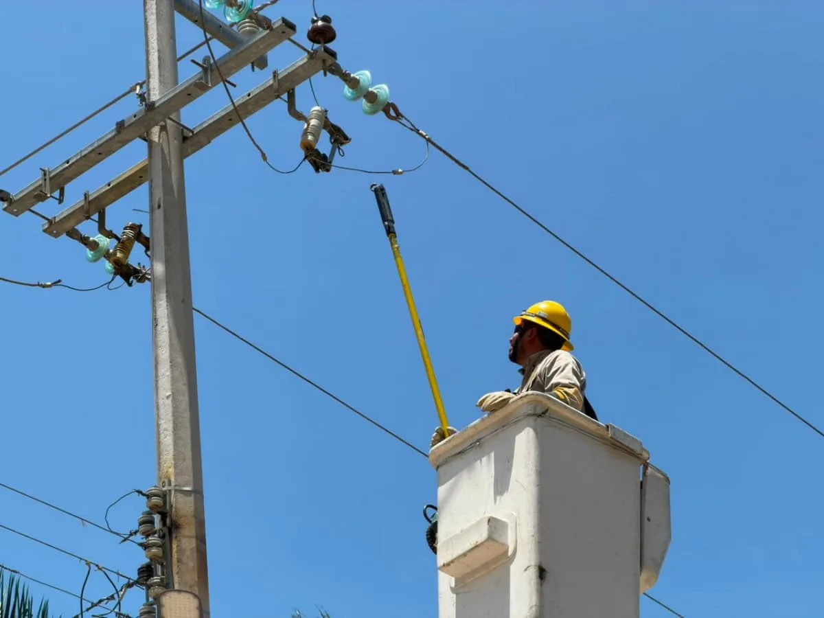 Por altas temperaturas, Tamaulipas activa protocolo para atender cortes de luz