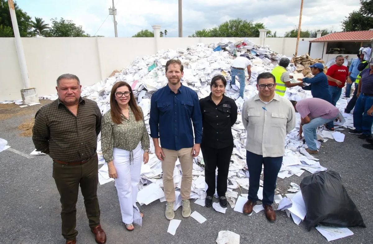 Reciclaje de papel en Tamaulipas dará mobiliario escolar a cambio de documentos viejos