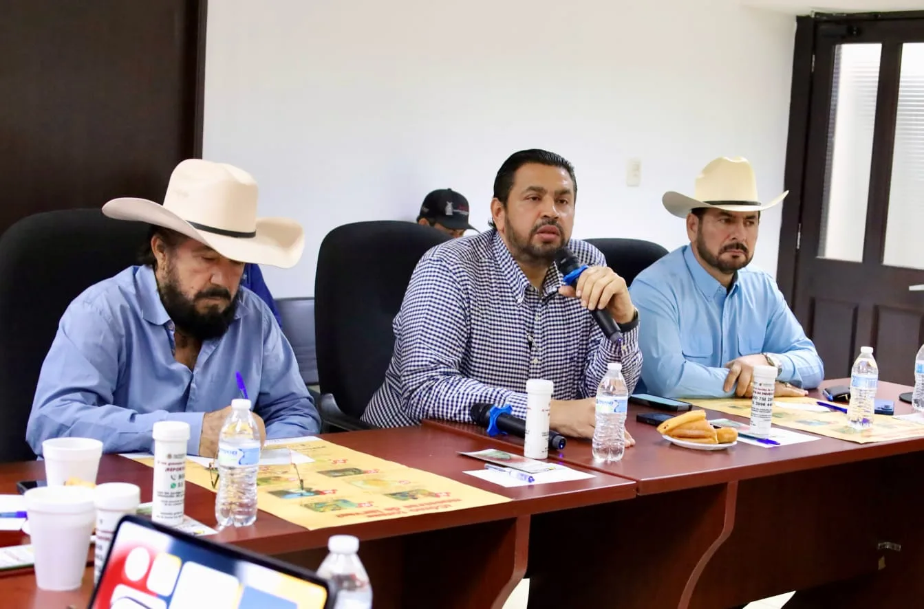 Sinaloa confirma primer caso de gusano barrenador; precio del ganado se mantiene