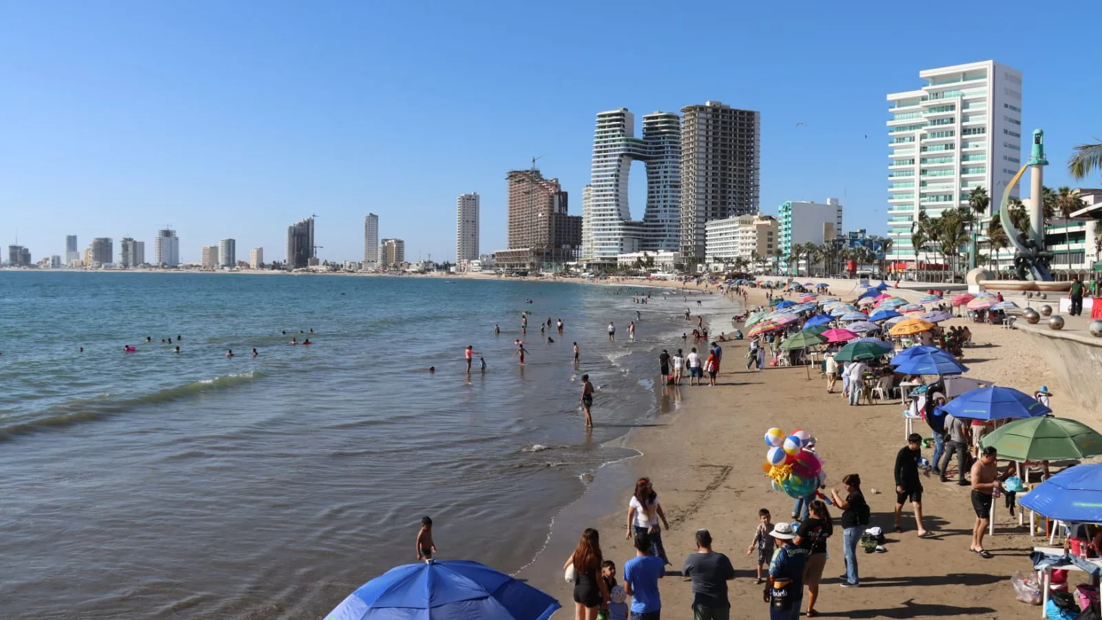Sinaloa prevé ocupación hotelera de 73% en verano; Mazatlán lidera con 80%
