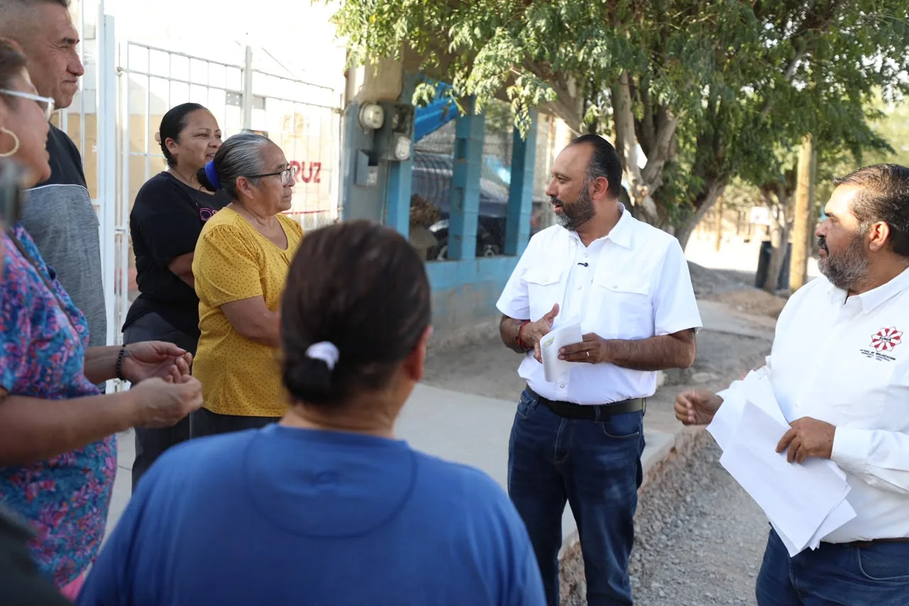 Supervisa alcalde pavimentación en colonia Mezquital; programa SUMA lleva 17 calles