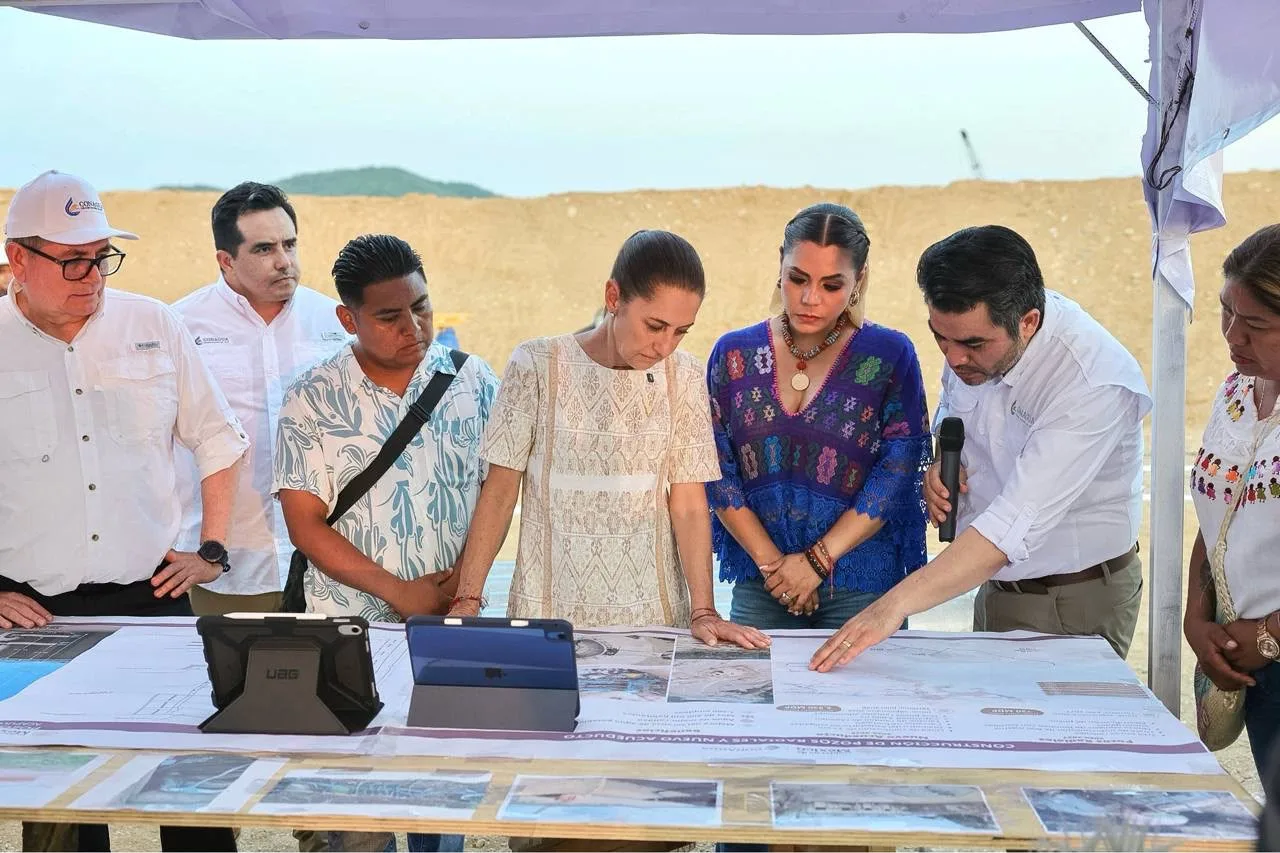 Supervisan en Acapulco obras de agua y saneamiento para 205 mil personas