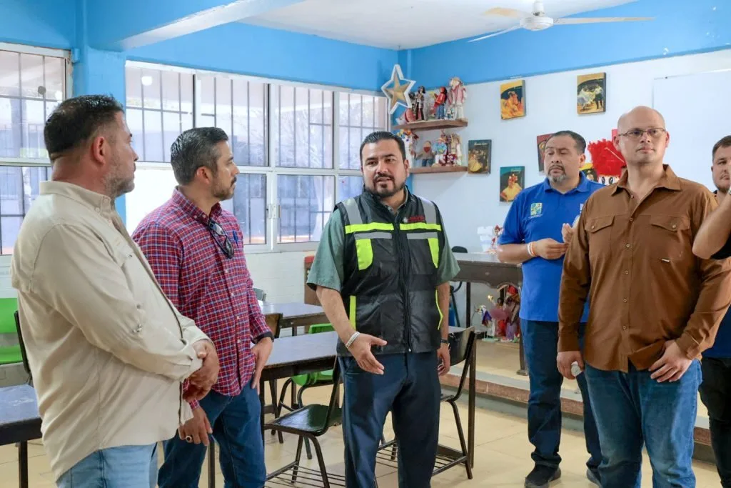 Supervisan refugios temporales en Los Cabos ante temporada de ciclones