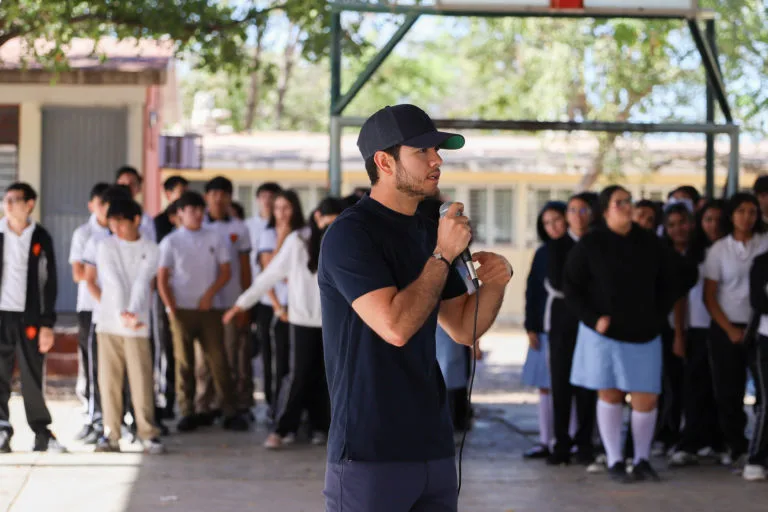 Taller gratuito en Cosalá busca fortalecer salud mental de jóvenes sinaloenses
