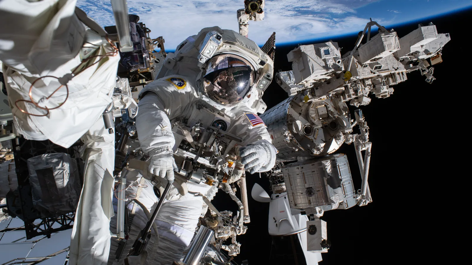 Tras ocho meses en el espacio, astronauta Chris Williams vuelve a la Tierra